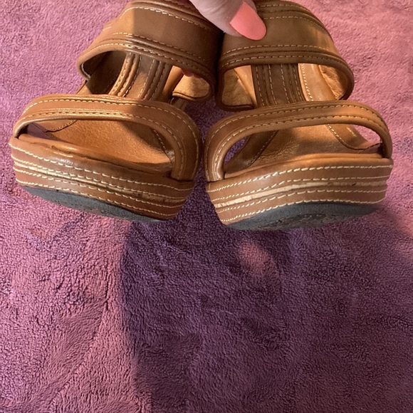 Sofft brand ✨like new✨ leather upper & insole with cork wedge heel. 6-1/2W - Picture 4 of 8